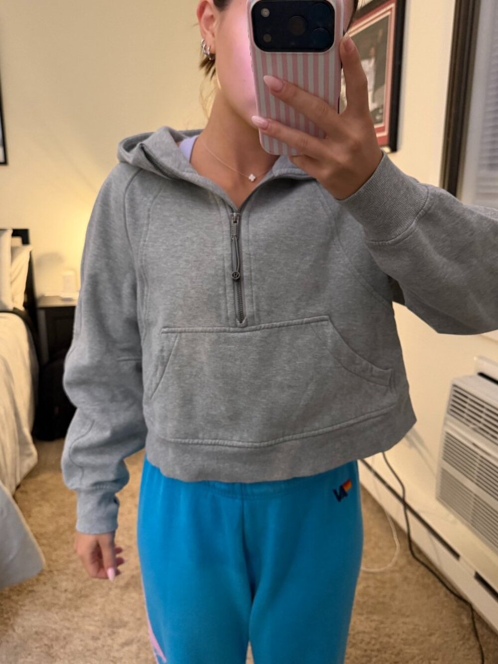 Lululemon Crop Scuba